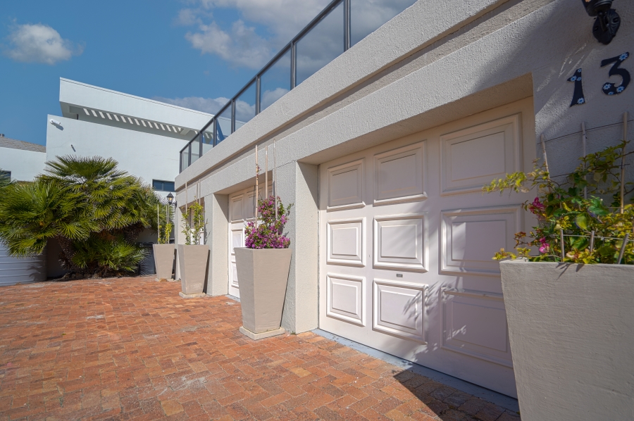 Commercial Property for Sale in Van Riebeeckstrand Western Cape